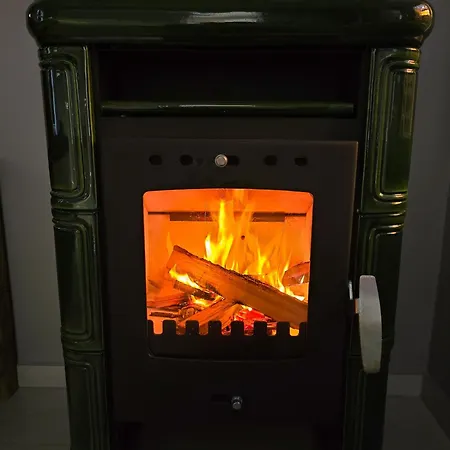 Lumina Wellness Apartament *